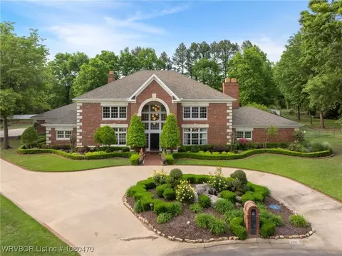 2500 Athlone Rd, Fort Smith, AR 72903
