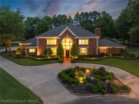 Exterior - 2500 Athlone Rd, Fort Smith, AR 72903 photo 2 of 13