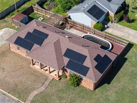 516 Loop W, Roland, OK 74954 photo 10