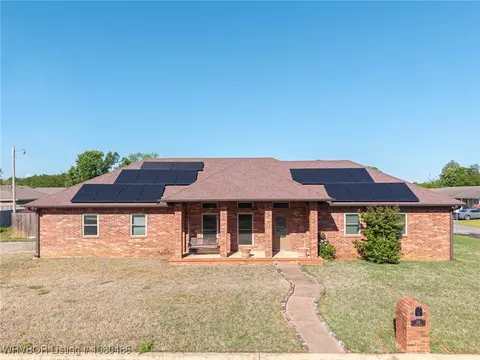 516 Loop W, Roland, OK 74954 photo 15