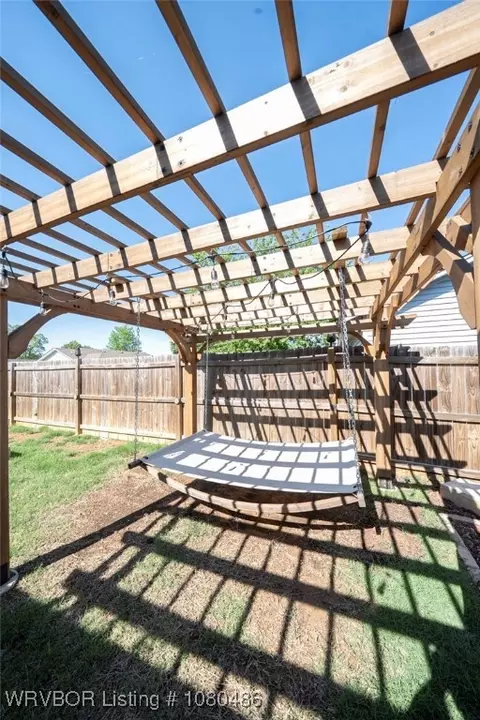 516 Loop W, Roland, OK 74954 photo 46