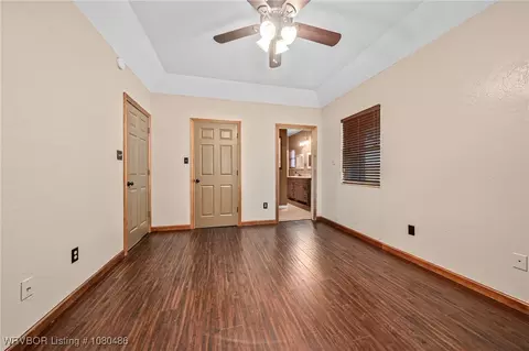 516 Loop W, Roland, OK 74954 photo 27