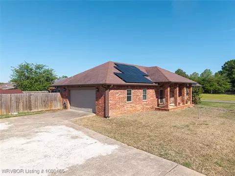 516 Loop W, Roland, OK 74954 photo 3