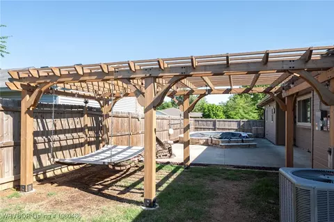 516 Loop W, Roland, OK 74954 photo 45