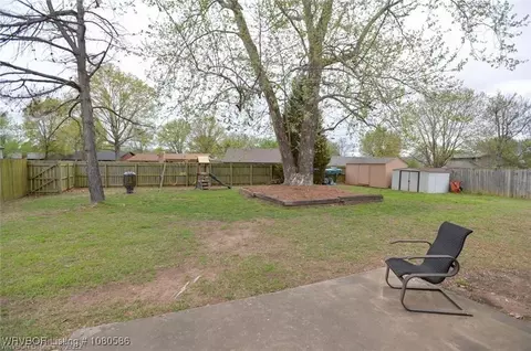 10811 Old Harbor Rd, Fort Smith, AR 72903 photo 2