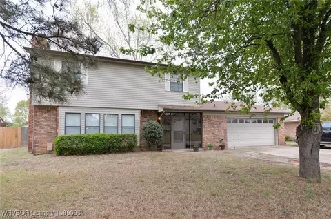 10811 Old Harbor Rd, Fort Smith, AR 72903