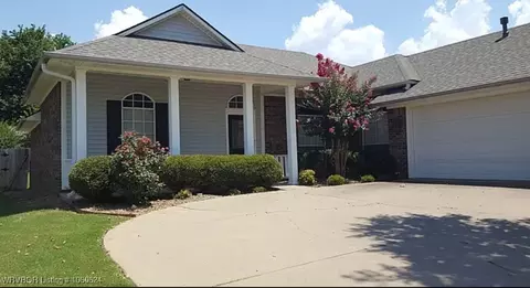 6911 Red Pine Dr, Fort Smith, AR 72916 photo 5