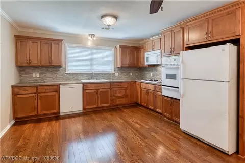 2215 57th Ln, Fort Smith, AR 72904 photo 7
