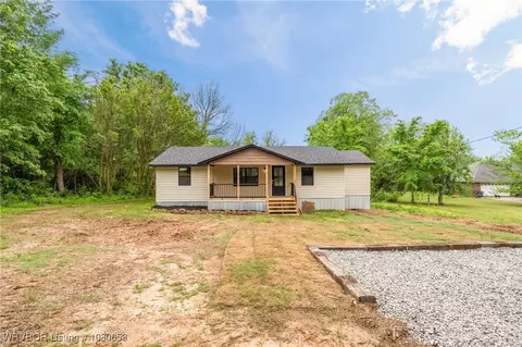 310 E Dorcus St, Roland, OK 74954