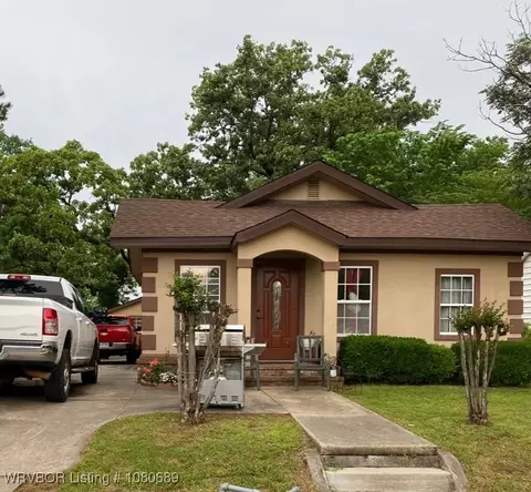 1015 N 41st St, Fort Smith, AR 72904