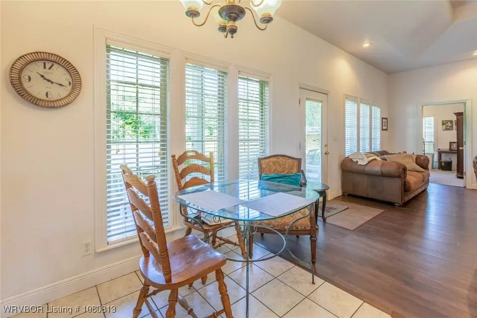 Dining - 107774 S 4720, Muldrow, OK 74948 photo 5 of 5