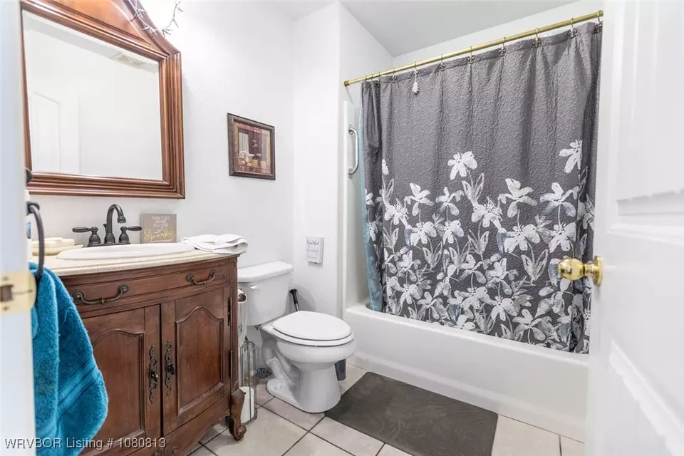 Bath - 107774 S 4720, Muldrow, OK 74948 photo 1 of 6