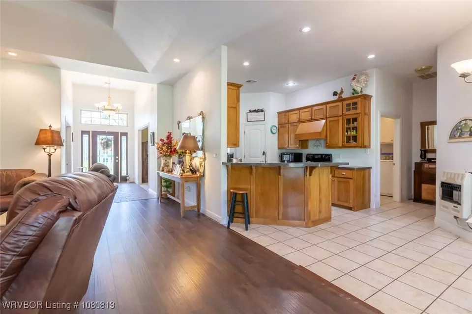 Entry Way - 107774 S 4720, Muldrow, OK 74948 photo 2 of 2