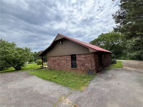 710 E 4th St, Hartford, AR 72938 photo 41