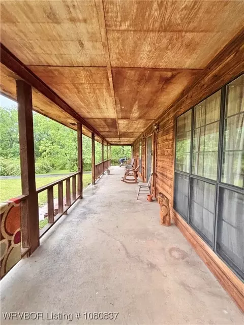 710 E 4th St, Hartford, AR 72938 photo 3