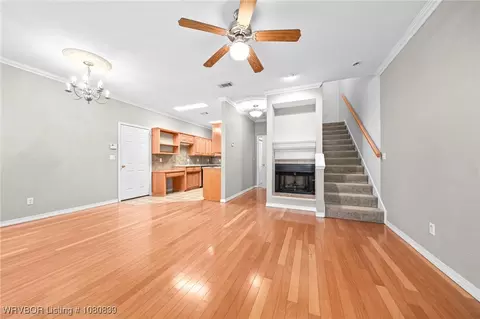 Living - 2808 May Branch Pt, Fort Smith, AR 72903 photo 3 of 5