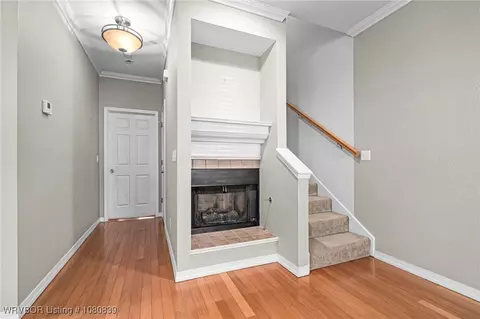 Living - 2808 May Branch Pt, Fort Smith, AR 72903 photo 4 of 5