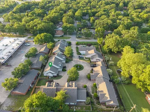 View/Area - 2808 May Branch Pt, Fort Smith, AR 72903 photo 2 of 7