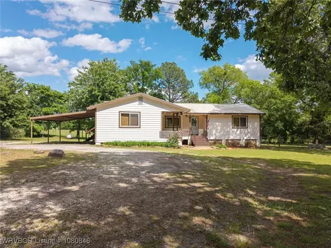 106361 State Hwy 64b, Muldrow, OK 74948