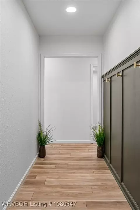 Entry Way - 1725 N 46th Cir, Fort Smith, AR 72904 photo 1 of 2