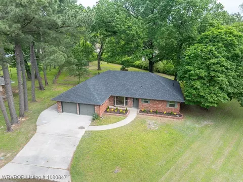 Exterior - 1725 N 46th Cir, Fort Smith, AR 72904 photo 11 of 15