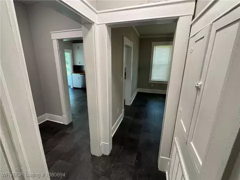 Entry Way - 808 S 23rd St, Fort Smith, AR 72901 photo 3 of 5