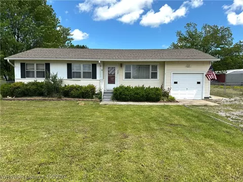 1104 Shibley Rd, Van Buren, AR 72956