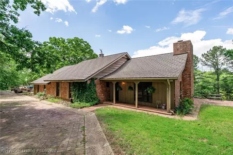 Exterior - 4021 E Highway 45, Fort Smith, AR 72916 photo 4 of 12