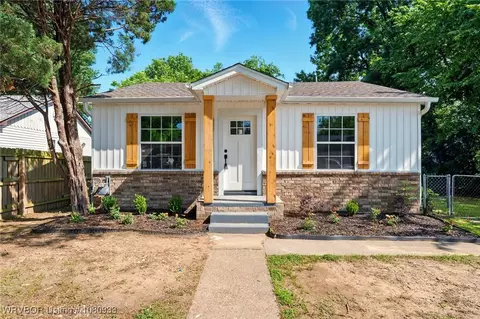 3725 Morris Dr, Fort Smith, AR 72904