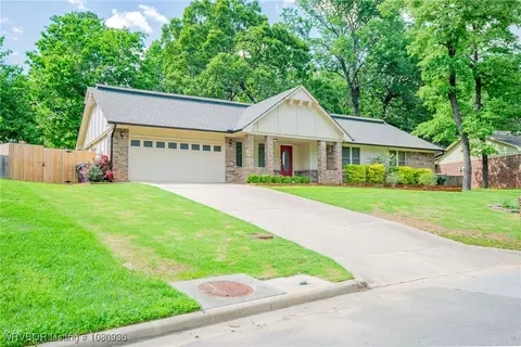 7813 Yorktown Rd, Fort Smith, AR 72903