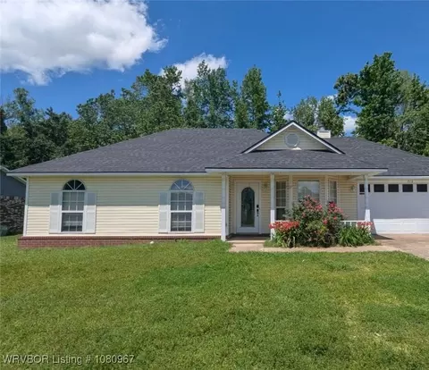 712 Sandstone Dr, Van Buren, AR 72956