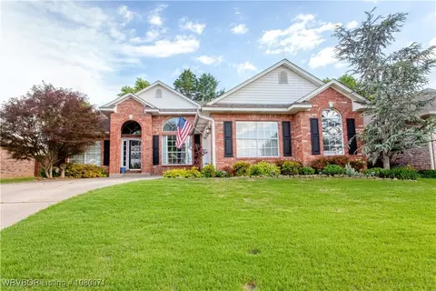 5600 Chapen Dr, Fort Smith, AR 72916