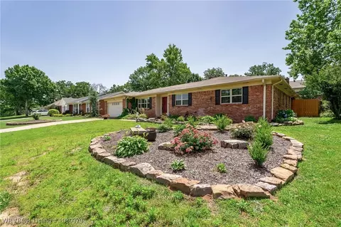 7118 S T St, Fort Smith, AR 72903 photo 2