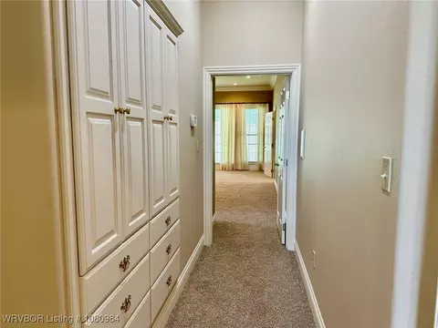 Entry Way - 1101 Eagle Crest Dr, Alma, AR 72921 photo 4 of 4