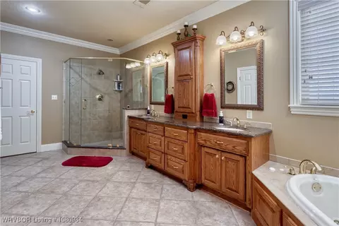 Bath - 1101 Eagle Crest Dr, Alma, AR 72921 photo 1 of 6