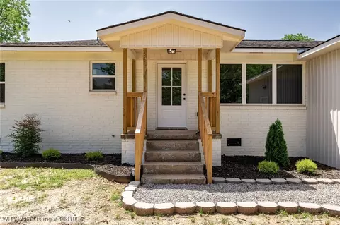 3206 Hendricks Blvd, Fort Smith, AR 72903 photo 2