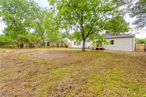 Exterior - 2711 Virginia Ave, Fort Smith, AR 72904 photo 10 of 12