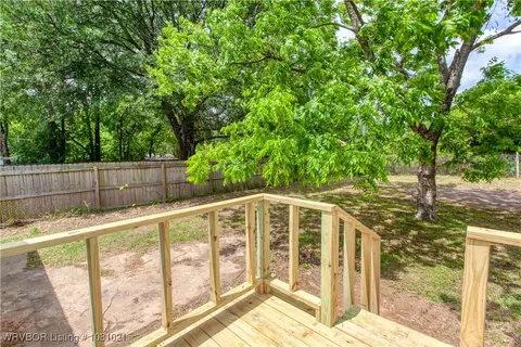 Exterior - 2711 Virginia Ave, Fort Smith, AR 72904 photo 8 of 12