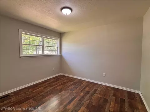 304 E Madison Ave, Midland, AR 72945 photo 17