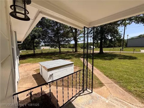 304 E Madison Ave, Midland, AR 72945 photo 38