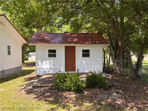 304 E Madison Ave, Midland, AR 72945 photo 42