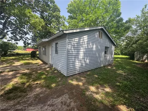 3101 Emrich St, Fort Smith, AR 72904 photo 2
