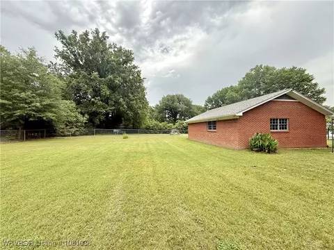 2305 N 52nd St, Fort Smith, AR 72904 photo 22