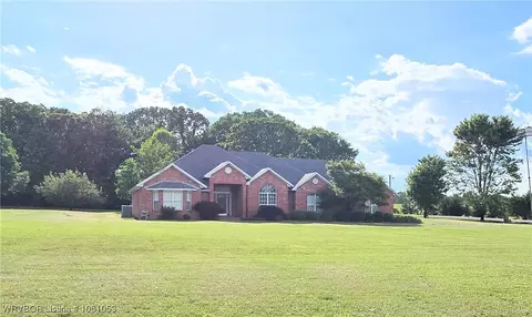 1905 Nickletown Rd, Greenwood, AR 72936