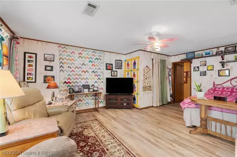 303 4th St, Lavaca, AR 72941 photo 6