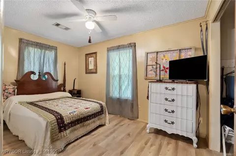 303 4th St, Lavaca, AR 72941 photo 8