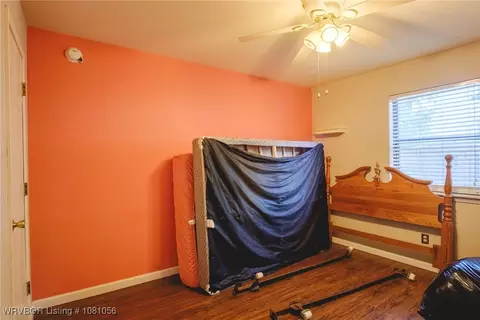 Bedroom - 1515 M Cir, Barling, AR 72923 photo 2 of 5