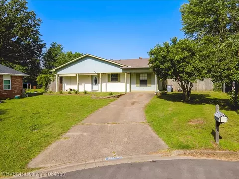 Exterior - 1515 M Cir, Barling, AR 72923 photo 5 of 6