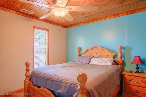 Bedroom - 1515 M Cir, Barling, AR 72923 photo 4 of 5