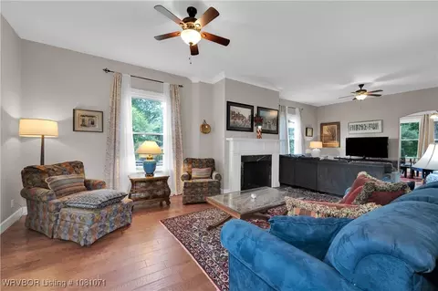 Living - 101 N Albert Pike Ave, Fort Smith, AR 72903 photo 1 of 4